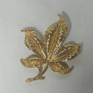 ALLISON REED Gold Stamped Chestnut Leaf Brooch Pin